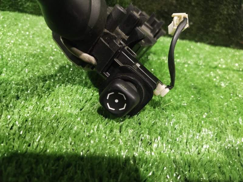 Блок подрулевых переключателей, 2000 рублей, Красноярск