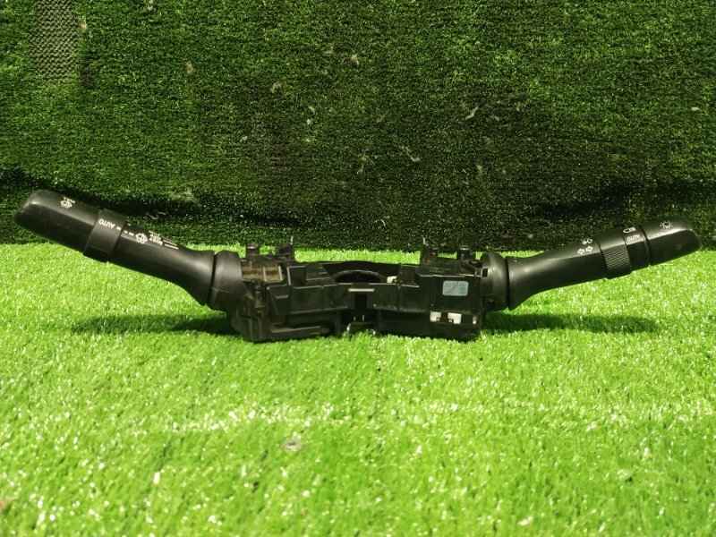 Блок подрулевых переключателей, 2000 рублей, Красноярск