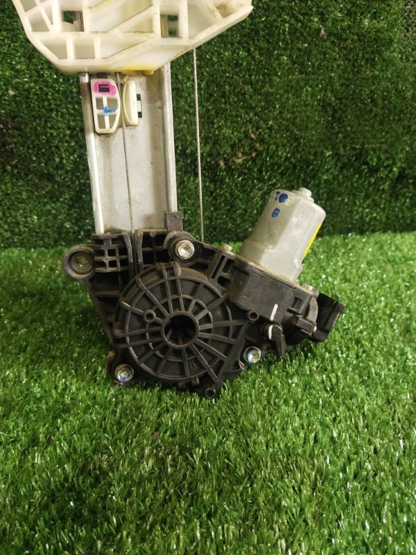 Стеклоподъемник, 3000 рублей, Красноярск