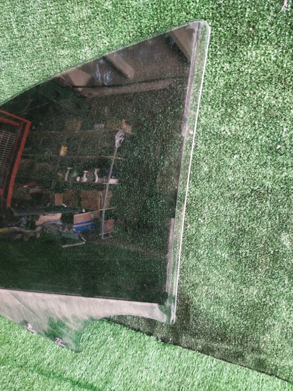 Стекло боковое, 4000 рублей, Красноярск