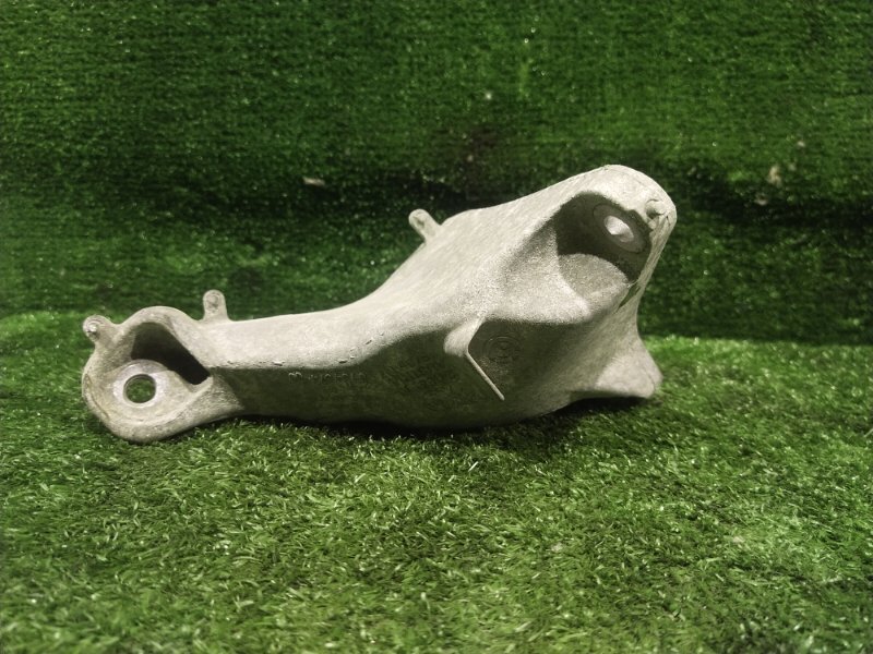 Кронштейн двигателя, 700 рублей, Красноярск