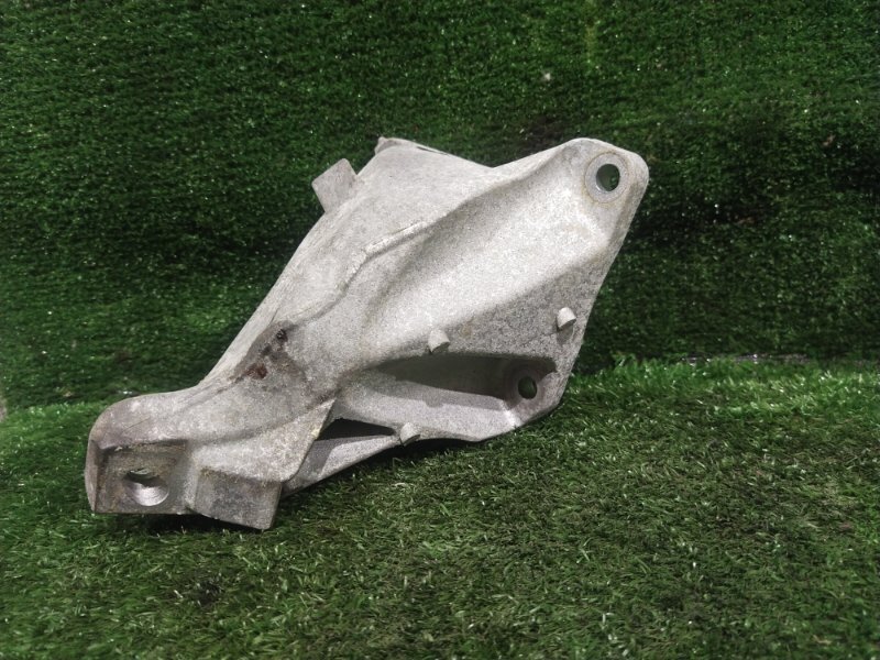 Кронштейн двигателя, 700 рублей, Красноярск