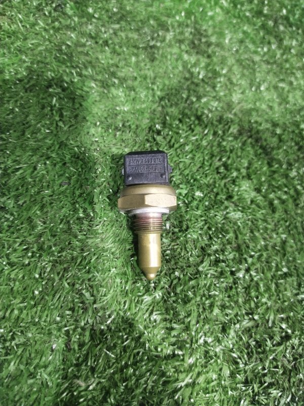 Датчик температуры охлаждающей жидкости, 100 рублей, Красноярск