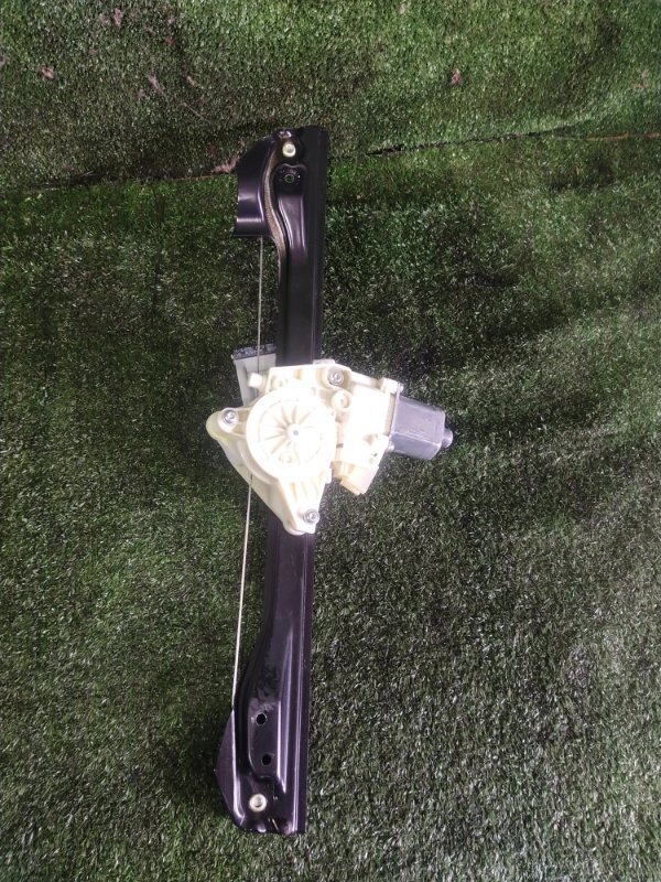 Стеклоподъемник, 1000 рублей, Красноярск