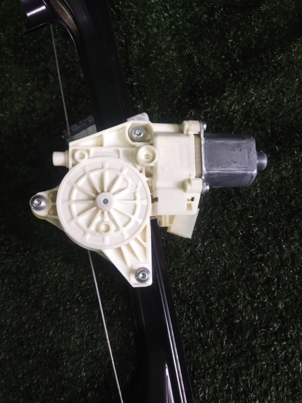 Стеклоподъемник, 1000 рублей, Красноярск