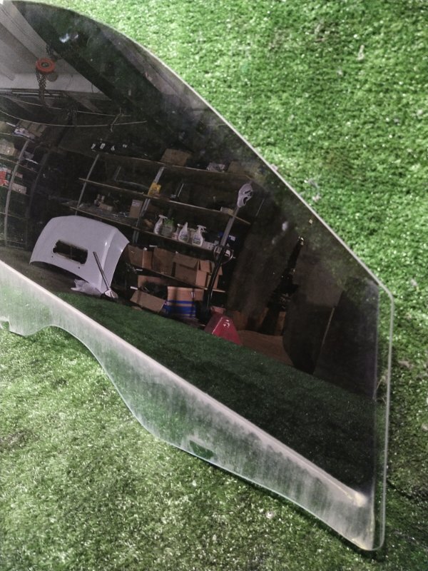 Стекло боковое, 1400 рублей, Красноярск