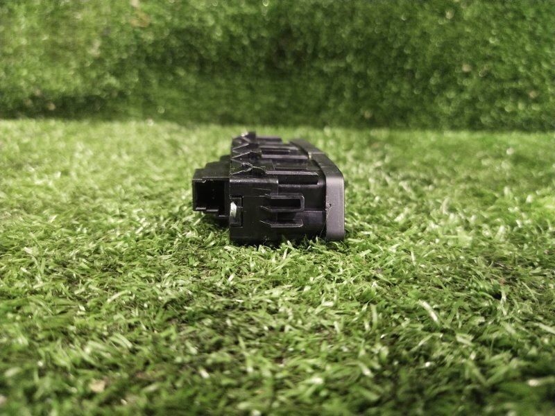 Кнопка центрального замка, 500 рублей, Красноярск