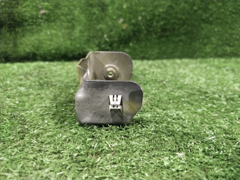 Кронштейн фары, 1000 рублей, Красноярск