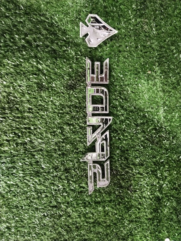 Эмблема, 700 рублей, Красноярск