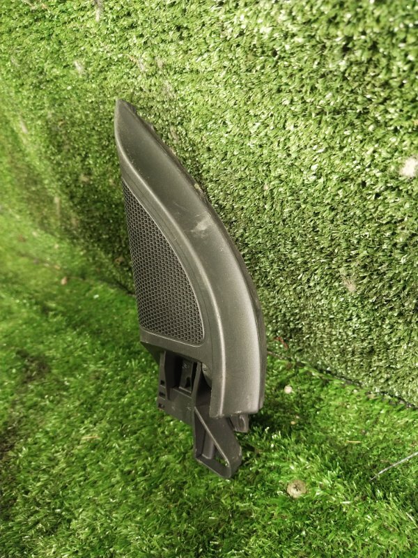 Накладка крепления зеркала, 500 рублей, Красноярск