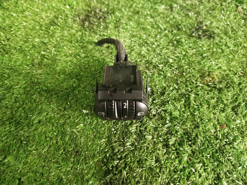 Блок управления корректора фар, 500 рублей, Красноярск