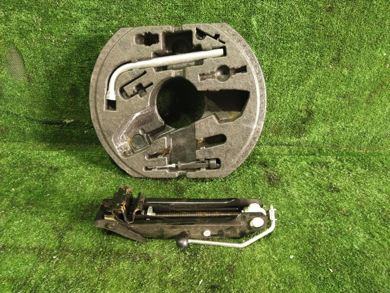 Домкрат, 3000 рублей, Красноярск