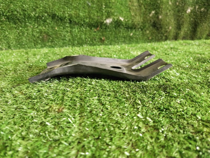 Кронштейн замка капота, 1000 рублей, Красноярск