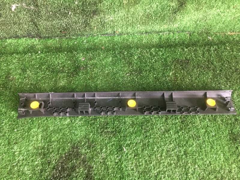 Накладка на порог салона, 300 рублей, Красноярск