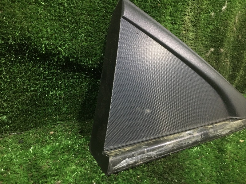 Уголок крыла, 200 рублей, Красноярск