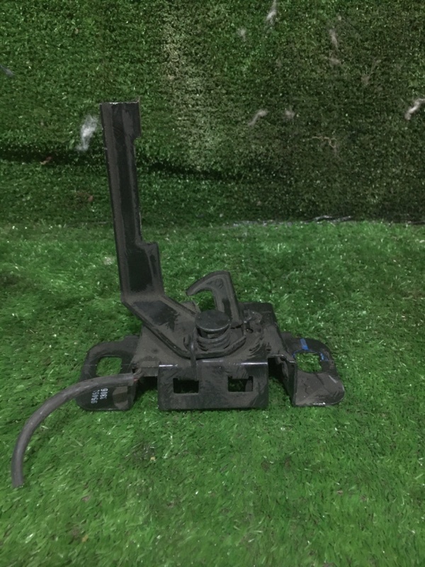 Замок капота, 1300 рублей, Красноярск