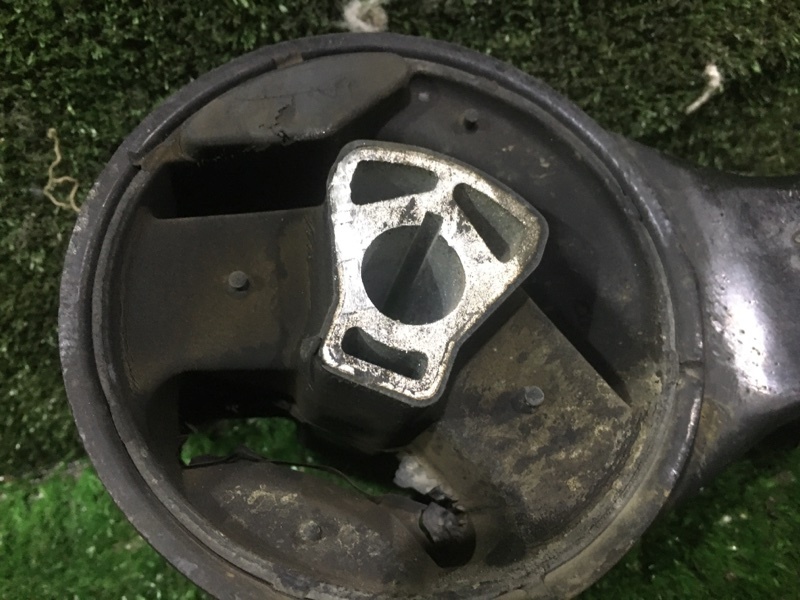 Подушка двигателя, 1000 рублей, Красноярск