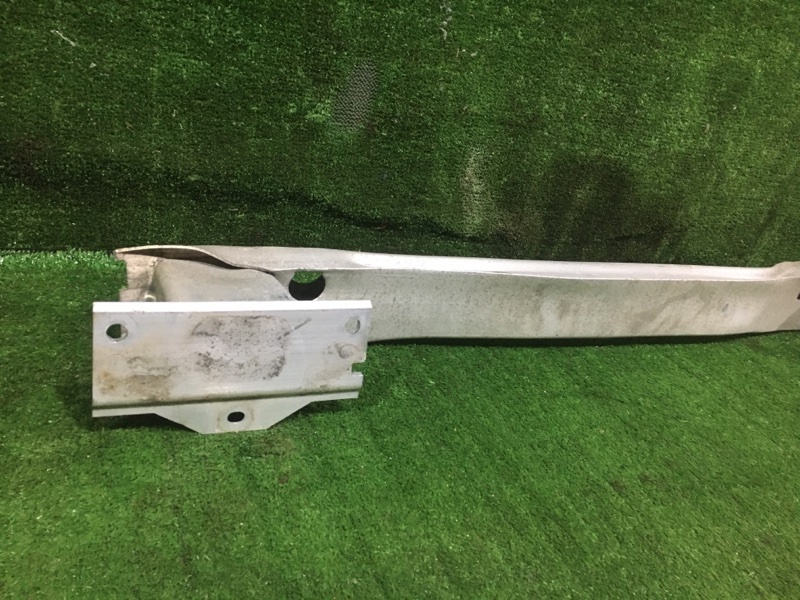 Усилитель бампера, 2600 рублей, Красноярск