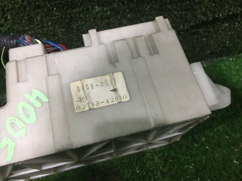 Блок предохранителей салонный, 500 рублей, Красноярск