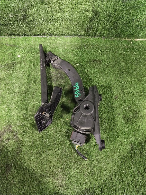 Педаль газа, 1000 рублей, Красноярск