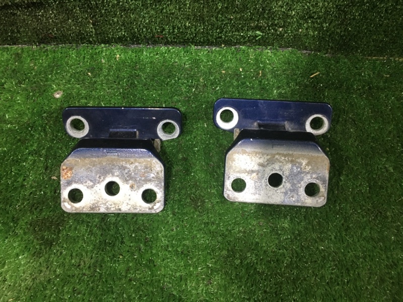 Петля двери багажника, 700 рублей, Красноярск