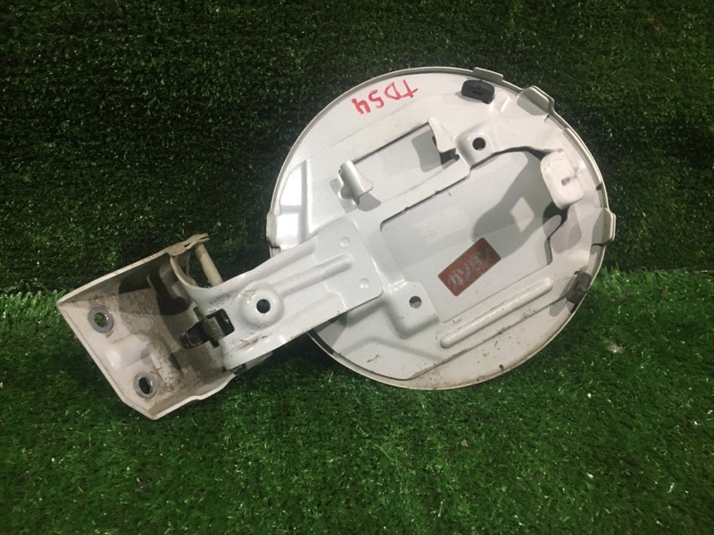 Лючок топливного бака, 500 рублей, Красноярск