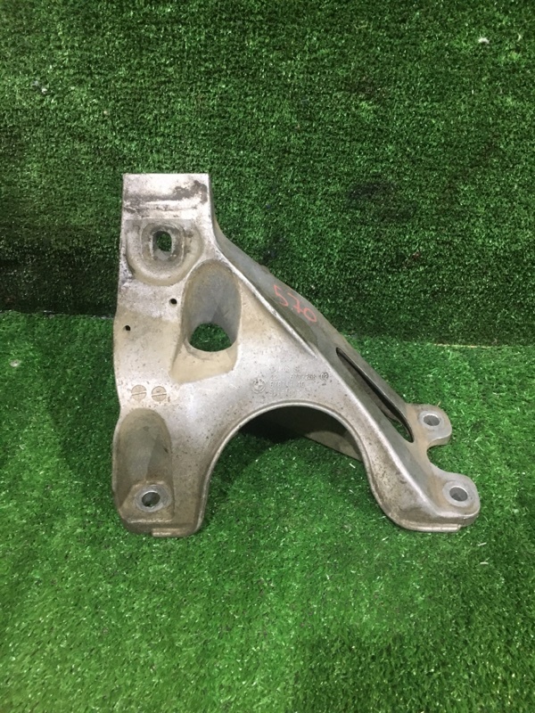 Кронштейн двигателя, 700 рублей, Красноярск