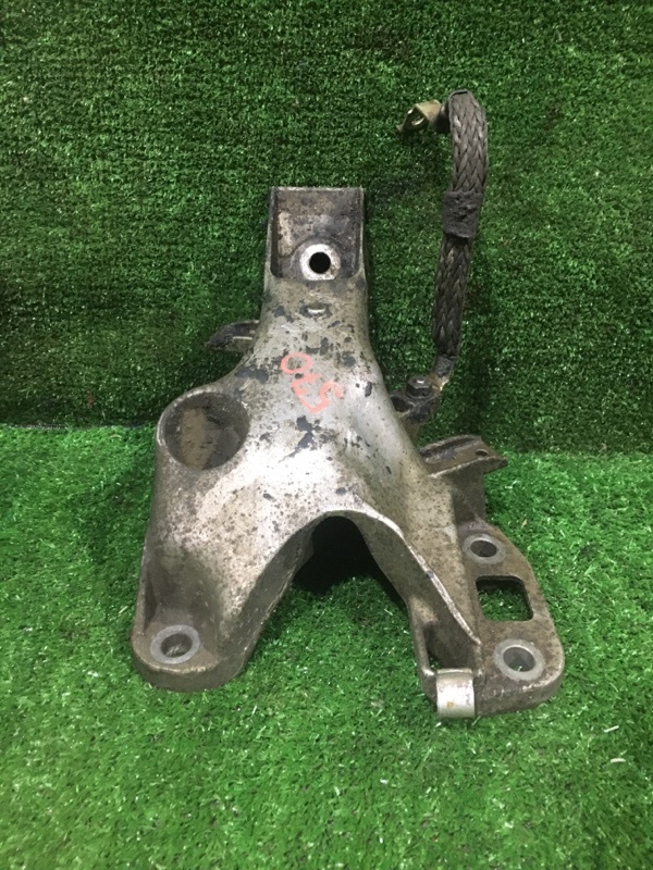 Кронштейн двигателя, 600 рублей, Красноярск