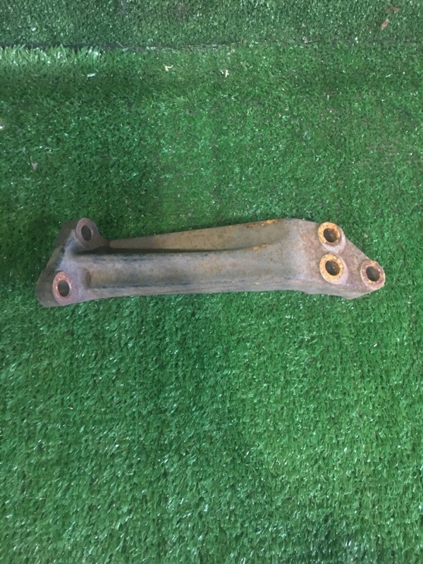 Кронштейн раздаточной коробки, 700 рублей, Красноярск