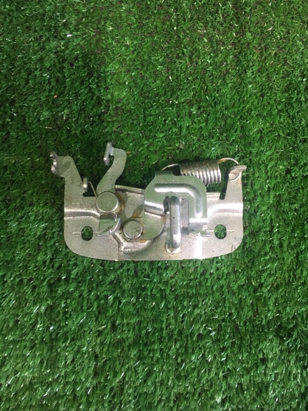 Скоба замка багажника, 200 рублей, Красноярск