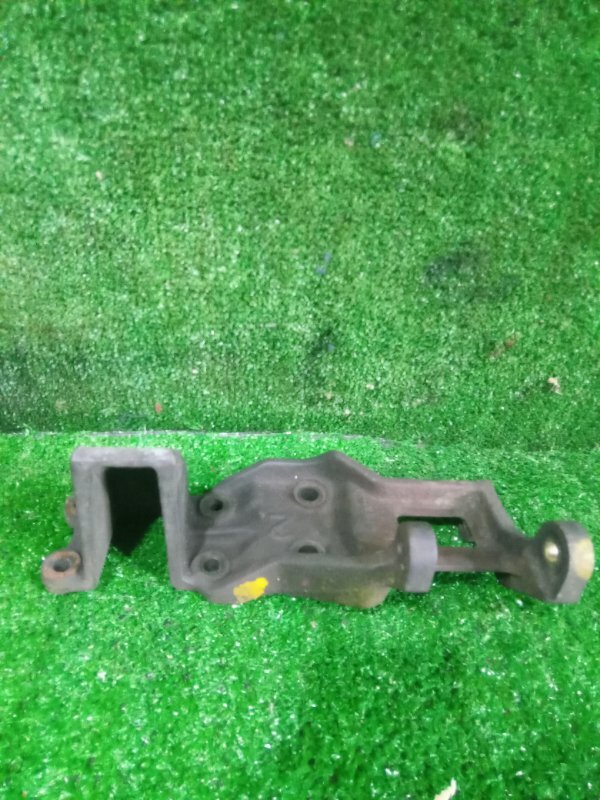 Кронштейн двигателя, 1200 рублей, Красноярск