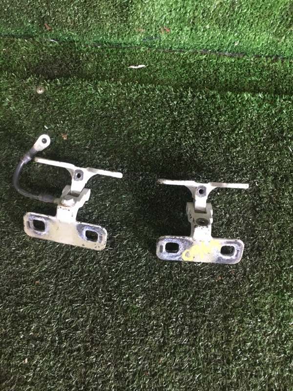 Петля двери багажника, 500 рублей, Красноярск