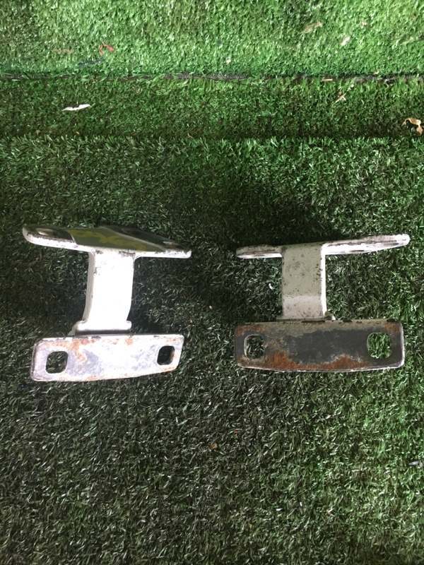 Петля двери багажника, 200 рублей, Красноярск