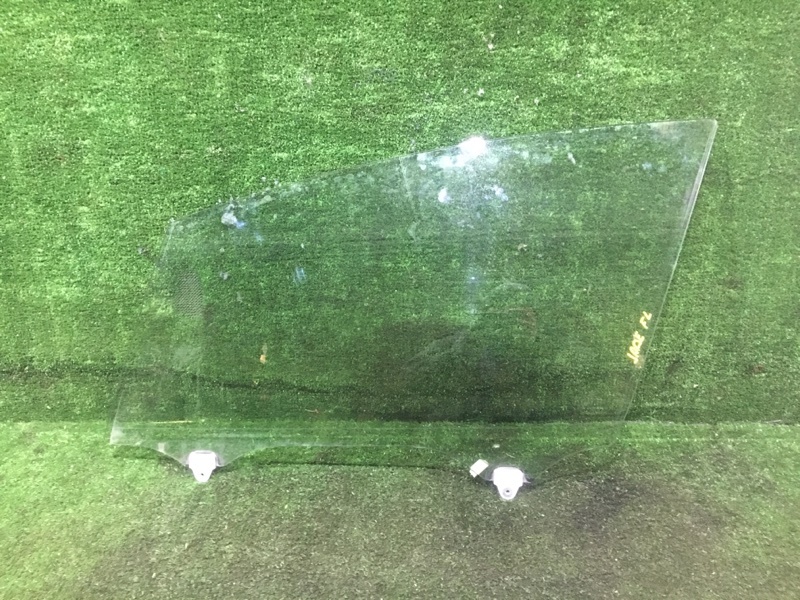 Стекло боковое, 7000 рублей, Красноярск