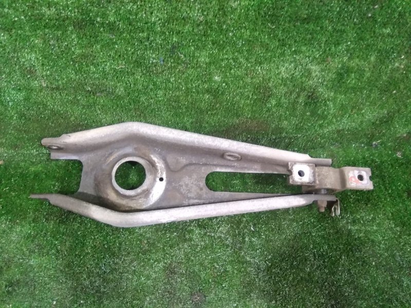 Рычаг подвески, 500 рублей, Красноярск