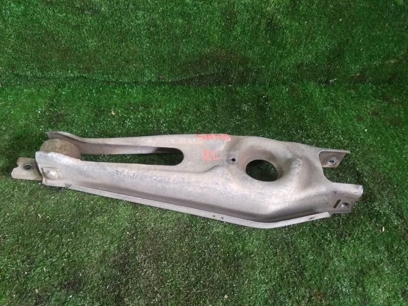 Рычаг подвески, 500 рублей, Красноярск