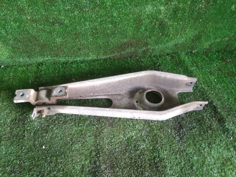 Рычаг подвески, 500 рублей, Красноярск