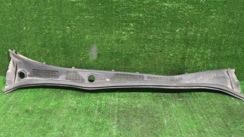 Решетка под лобовое стекло, 200 рублей, Красноярск