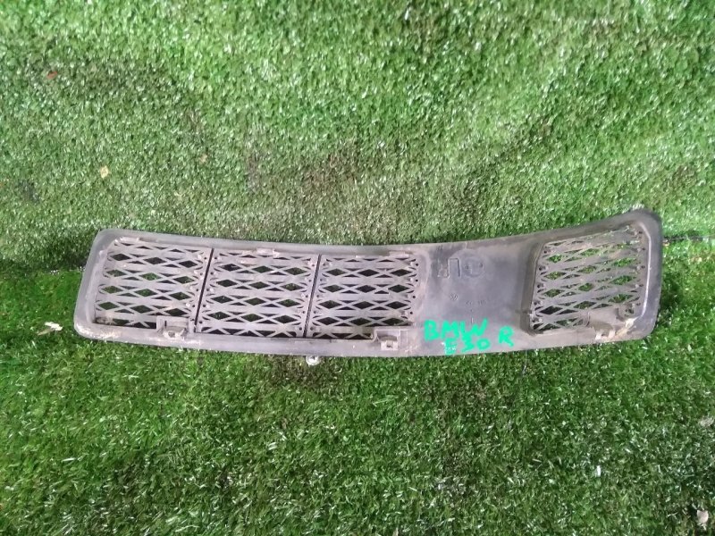 Решетка под лобовое стекло, 500 рублей, Красноярск