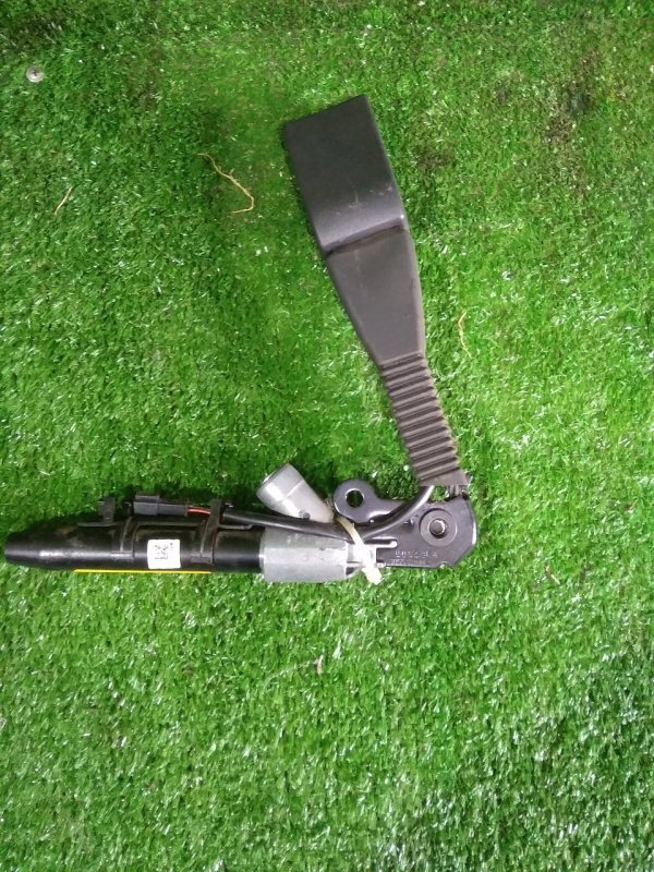 Преднатяжитель ремня безопасности, 2500 рублей, Красноярск