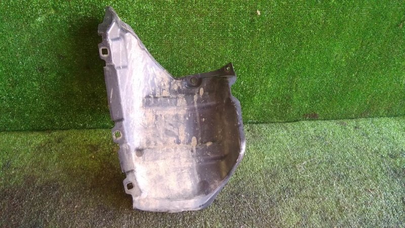 Подкрылок, 300 рублей, Красноярск