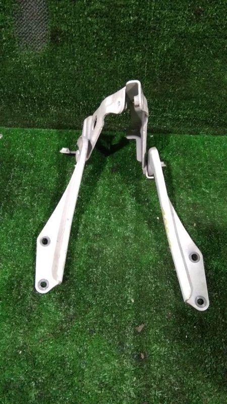 Петля капота, 250 рублей, Красноярск