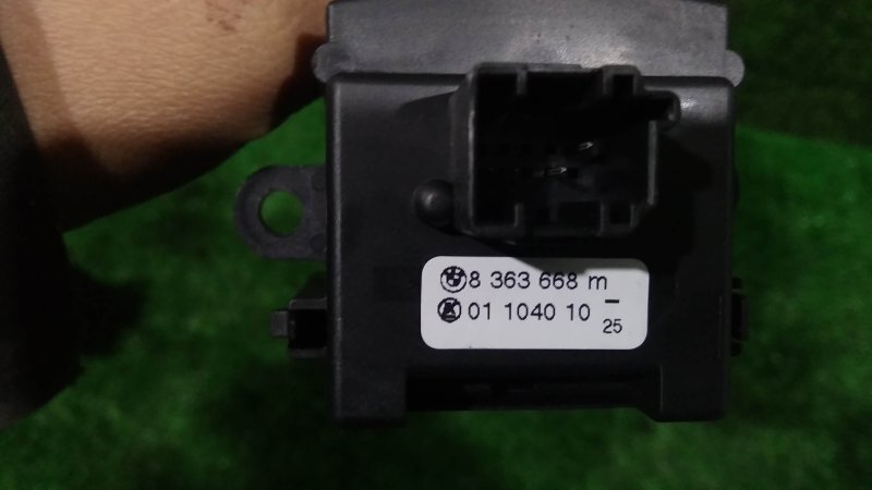 Подрулевой переключатель поворотников, 500 рублей, Красноярск