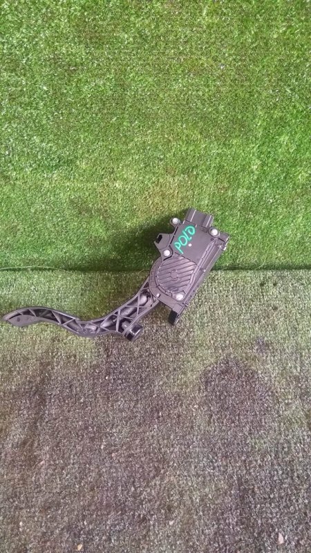 Педаль газа, 500 рублей, Красноярск