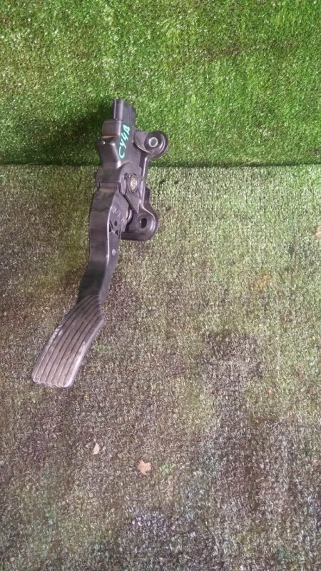 Педаль газа, 200 рублей, Красноярск