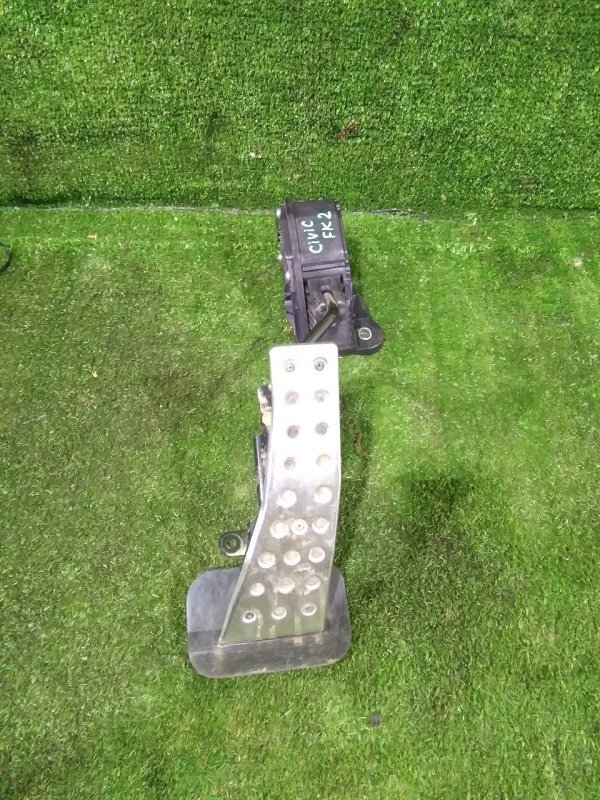 Педаль газа, 1000 рублей, Красноярск