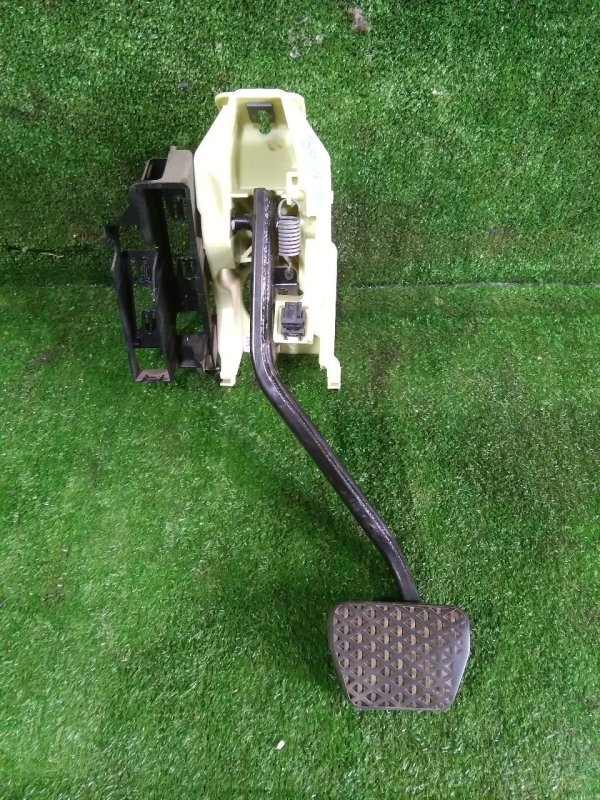 Педаль тормоза, 800 рублей, Красноярск