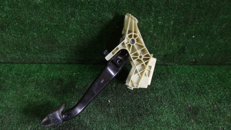 Педаль тормоза, 800 рублей, Красноярск