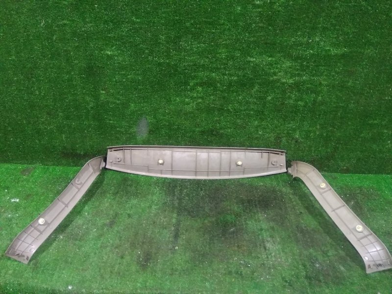 Обшивка двери багажника, 800 рублей, Красноярск