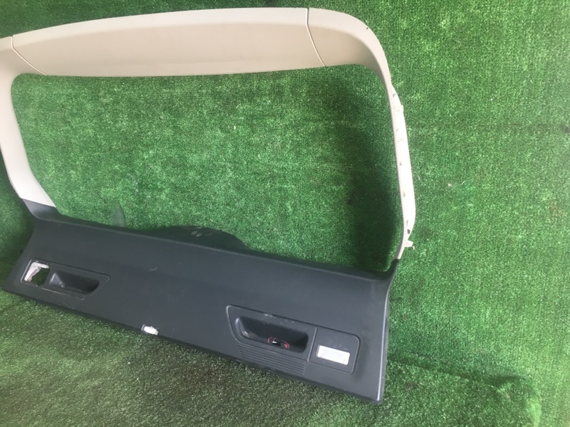 Обшивка двери багажника, 1000 рублей, Красноярск